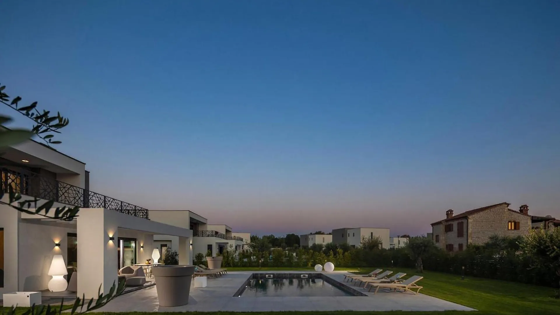 Nice Home In Stancija Paradiz Jursici Holiday home